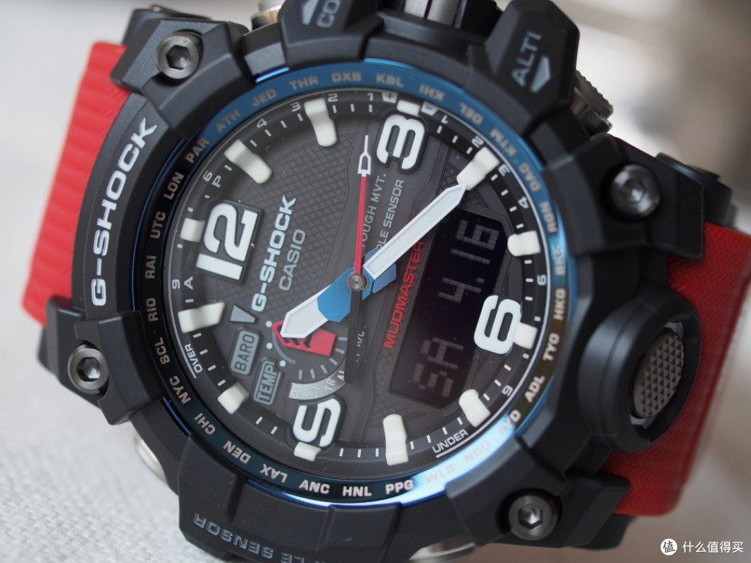 #本站首晒# 电波泥王的风骚 — CASIO G-SHOCK 新品 GWG-1000RD 电波表