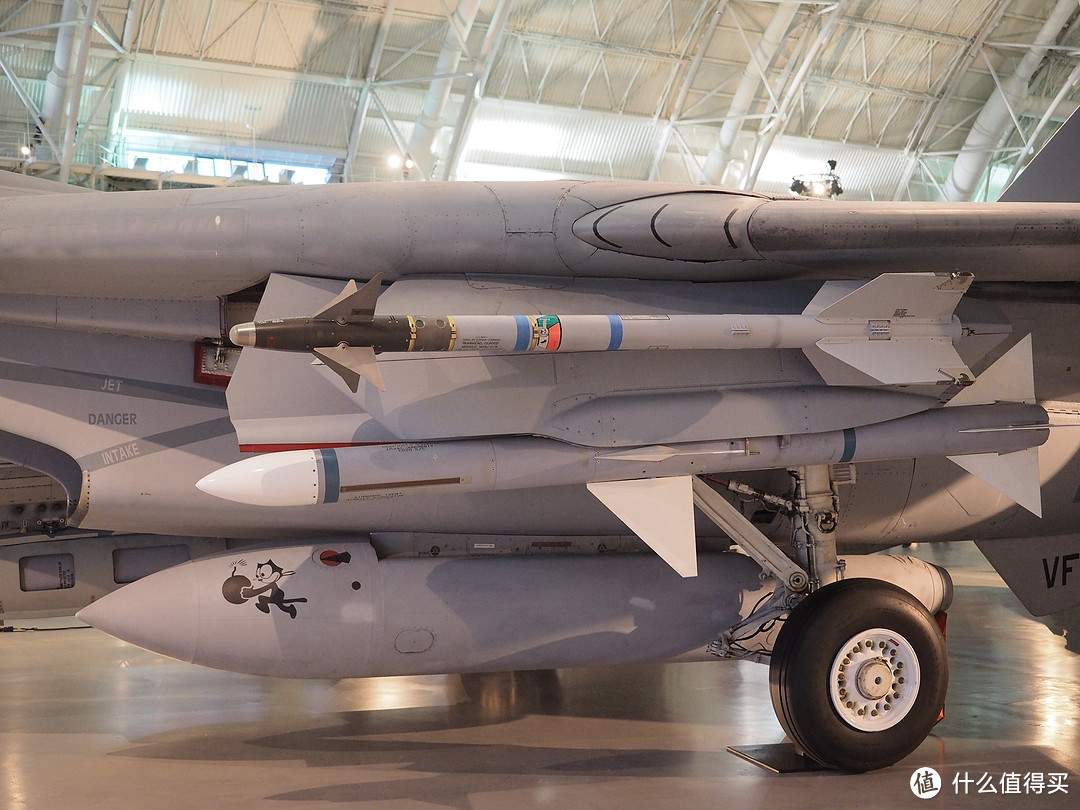 F-14雄猫，发现号航天飞机等(附硫磺岛纪念碑，阿灵顿国家公墓彩蛋)