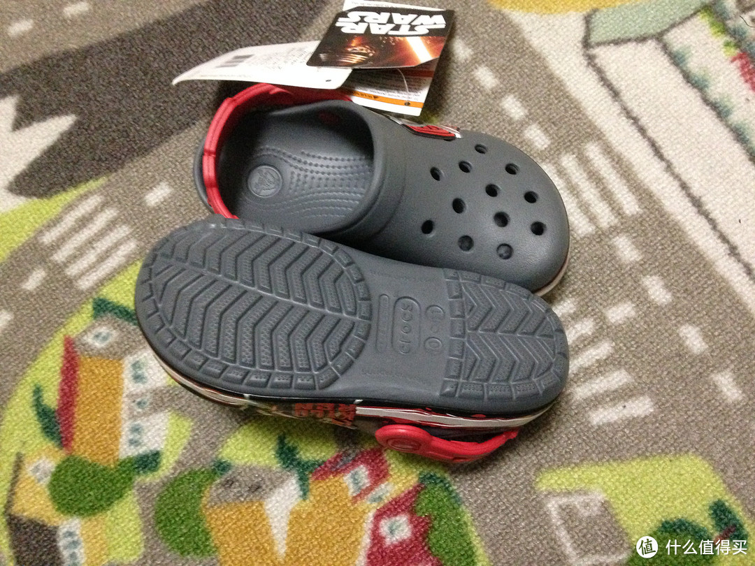 #本站首晒#crocs 卡骆驰 starwars kylo ren 儿童夜光洞洞鞋