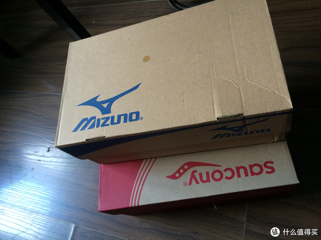 死月半子的海淘首单Mizuno 美津浓 Wave Rider 18&Saucony 索康尼 Cohension 8 Running Shoe 跑鞋晒单