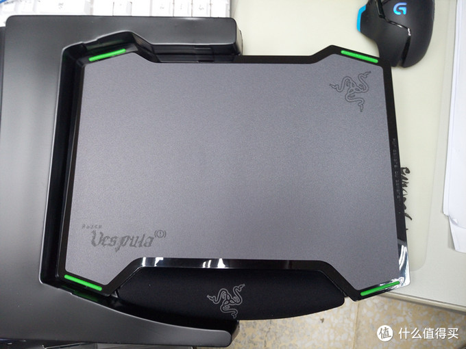 RaZER 雷蛇 Vespula 雷蛇黄斑胡蜂游戏鼠标垫开箱