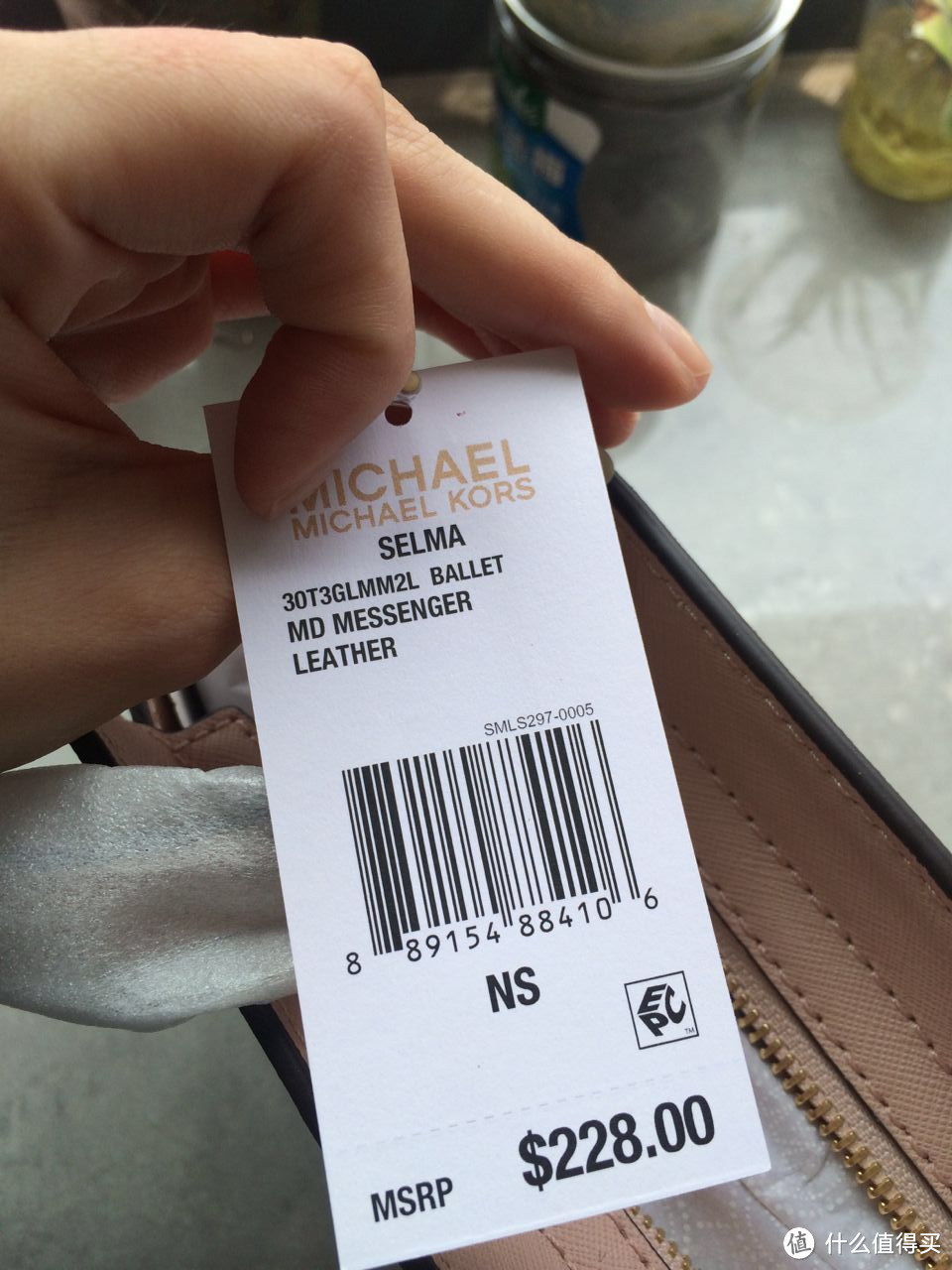 心仪已久的 Michael Kors 斜跨包