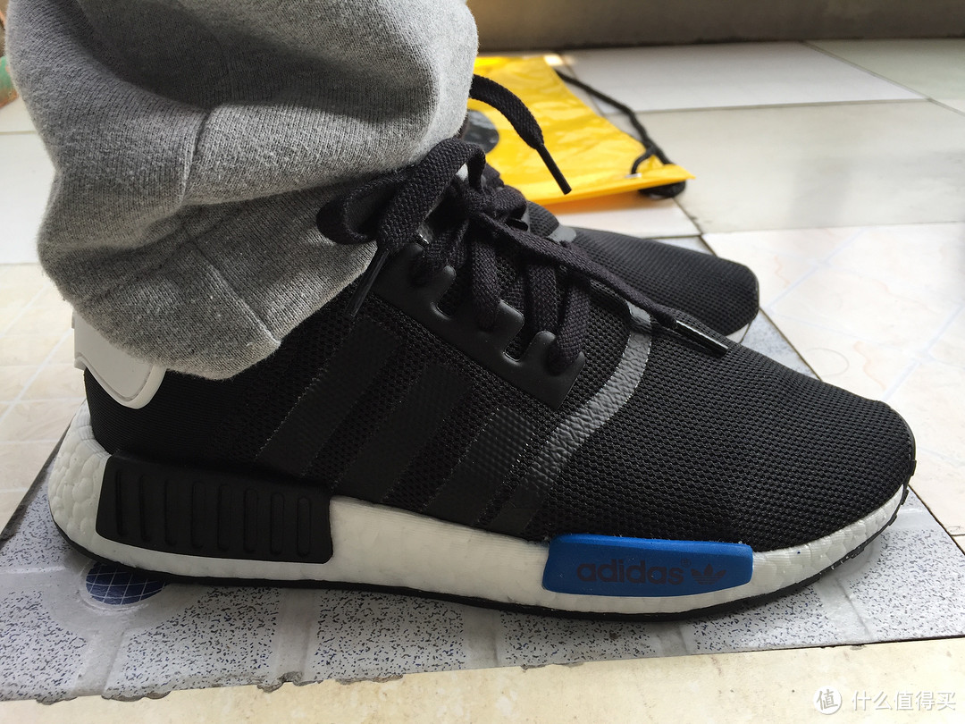 Adidas  Originals NMD 跑鞋 东京城市蓝黑 极速到手