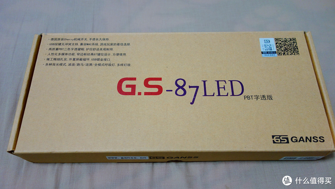 廉价的樱桃轴入门级机械键盘：高斯GANSS G.S - 87 LED背光 青轴机械键盘