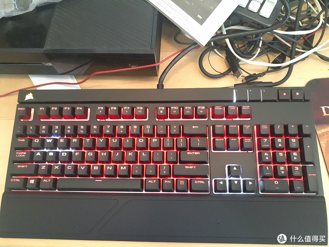CORSAIR 海盗船 STRAFE RGB 键盘 简易开箱