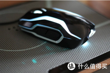 RaZER 雷蛇 Vespula 雷蛇黄斑胡蜂游戏鼠标垫开箱