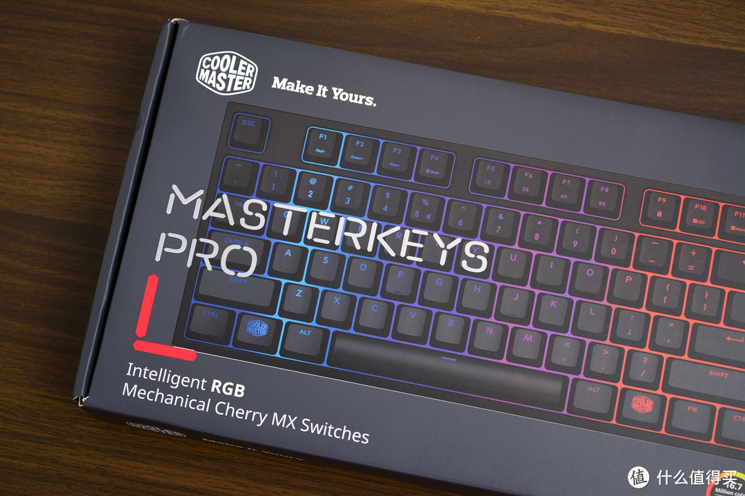 RGB键盘初体验——MasterKeys 酷冷至尊 Pro L RGB机械键盘