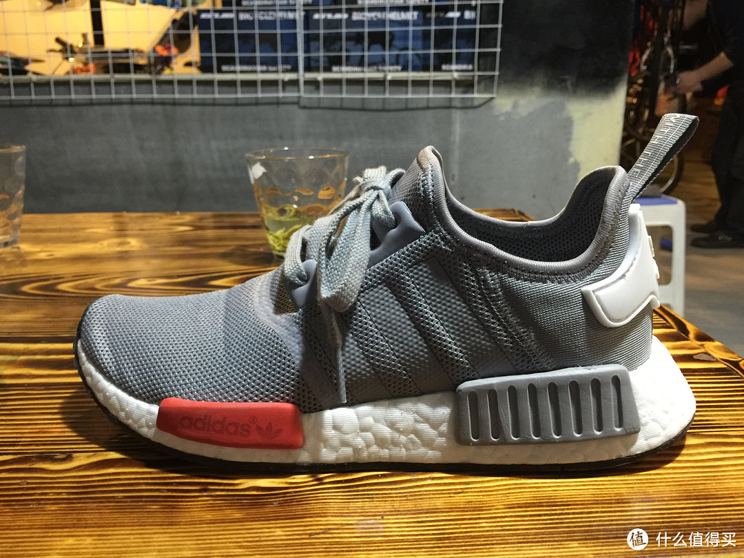 adidas 阿迪达斯 NMD 莫斯科城市版和夜光版 跑鞋