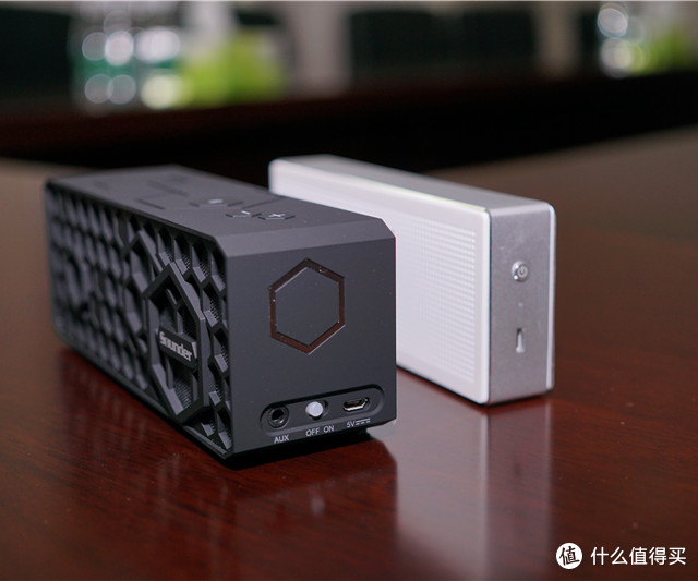 小小的黑胶音质音响：声德 蜂巢2S+开箱