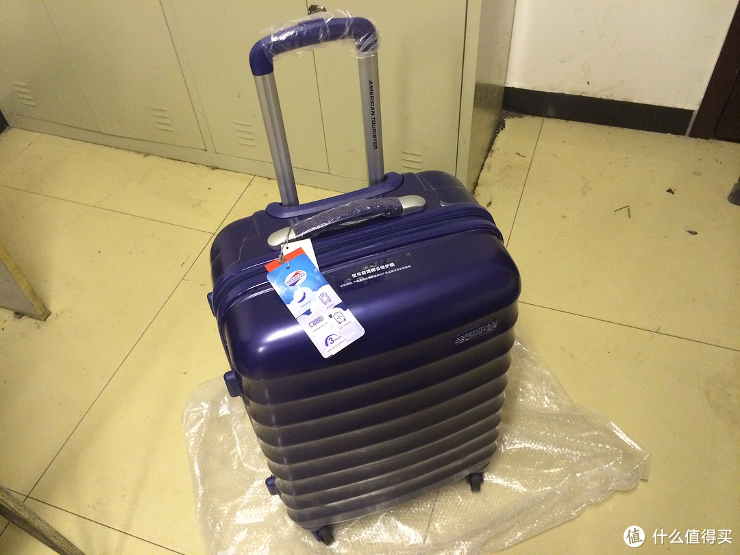 招行信用卡薅羊毛——10元换购的AMERICAN TOURISTER 美旅24寸箱和新秀丽双肩包