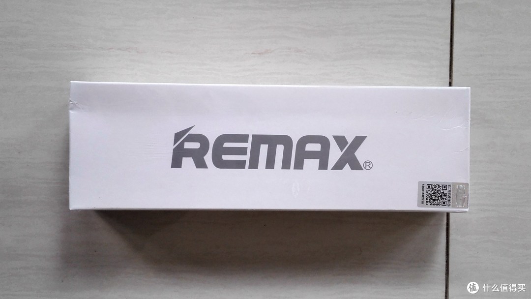 remax睿量插线板开箱