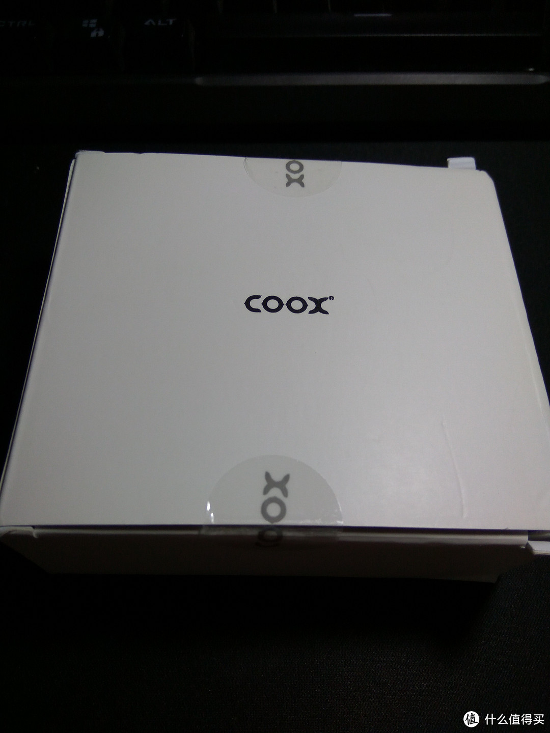 搭上大妈开的车—COOX 酷克斯 E06 无线蓝牙耳机开箱