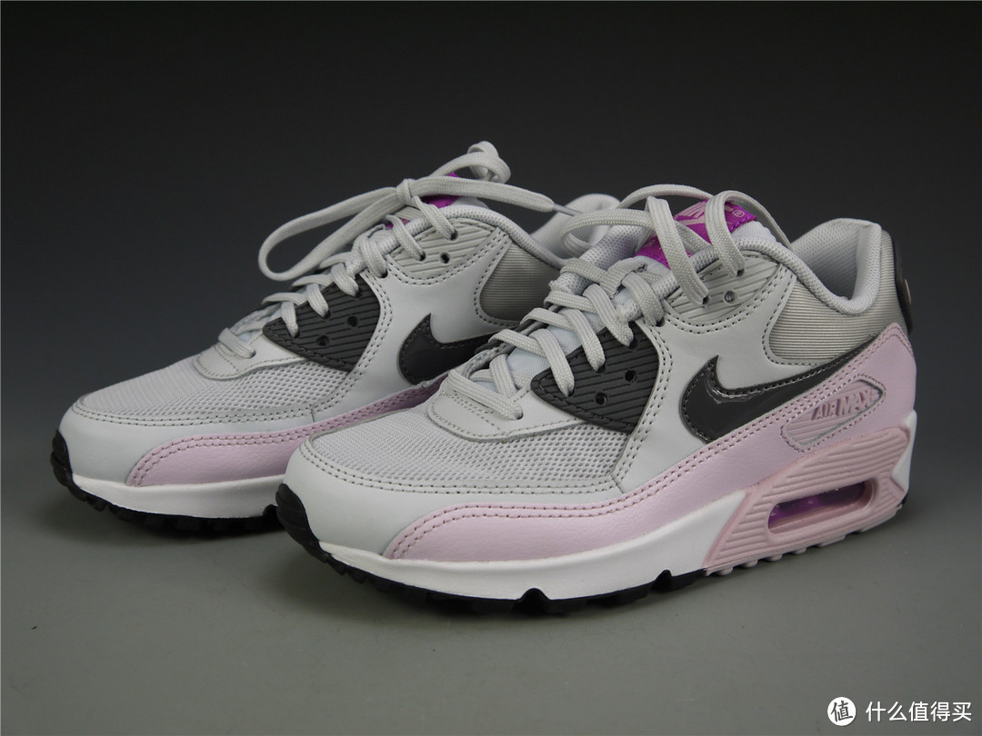 NIKE 耐克 2016款AIR MAX 90 ESSENTIAL女子气垫慢跑鞋晒单（附带Levi's经典款短袖晒单）