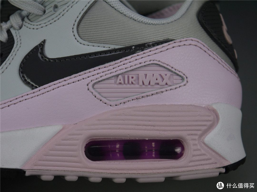 NIKE 耐克 2016款AIR MAX 90 ESSENTIAL女子气垫慢跑鞋晒单（附带Levi's经典款短袖晒单）