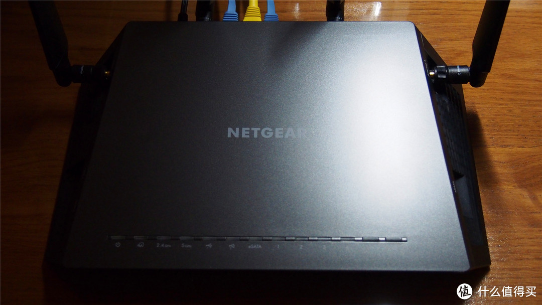 NETGEAR  R7800 AC2600M 双频千兆无线路由器详细测评