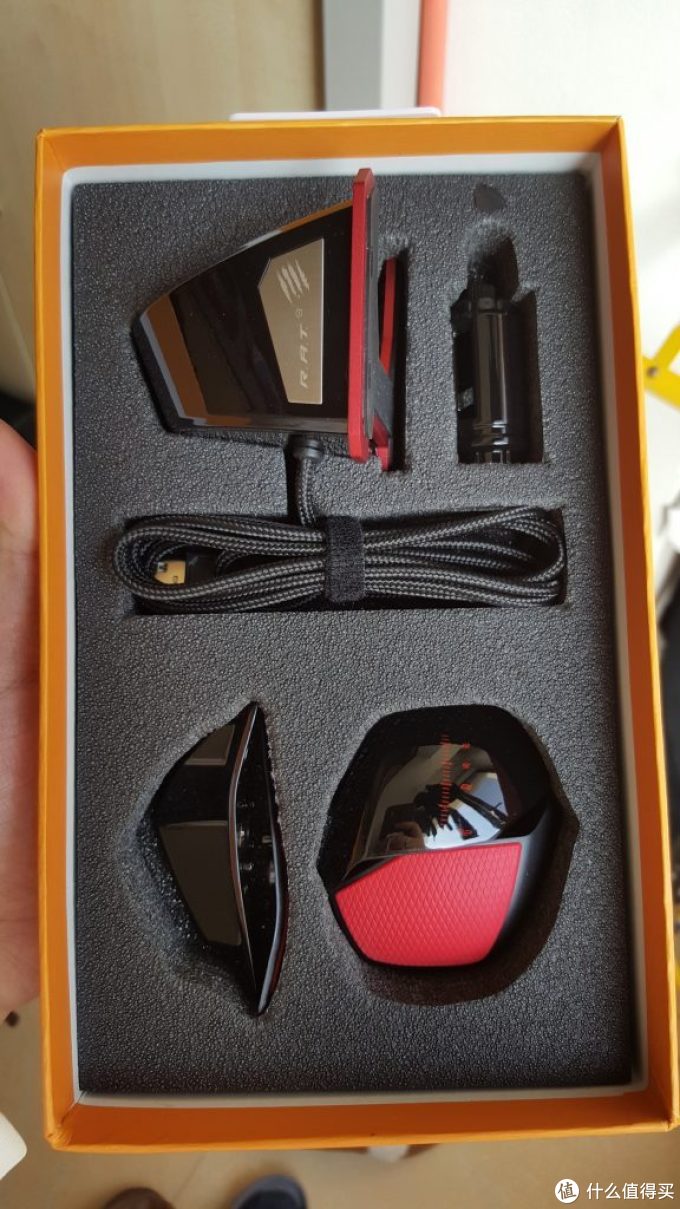 没有灯, 依然炫 — Saitek 赛钛客 RAT9 开箱&简单评测
