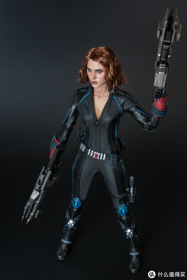 篇二:#本站首晒# 寡妇颜如玉 — hottoys 复仇者联盟奥创纪元 黑寡妇