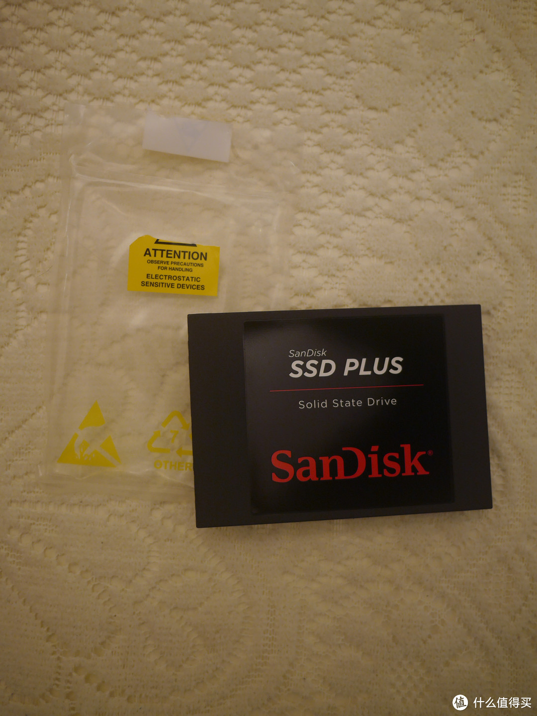 拯救旧电脑，给我的电脑换个硬盘：SanDisk 闪迪 加强版 240G 固态硬盘