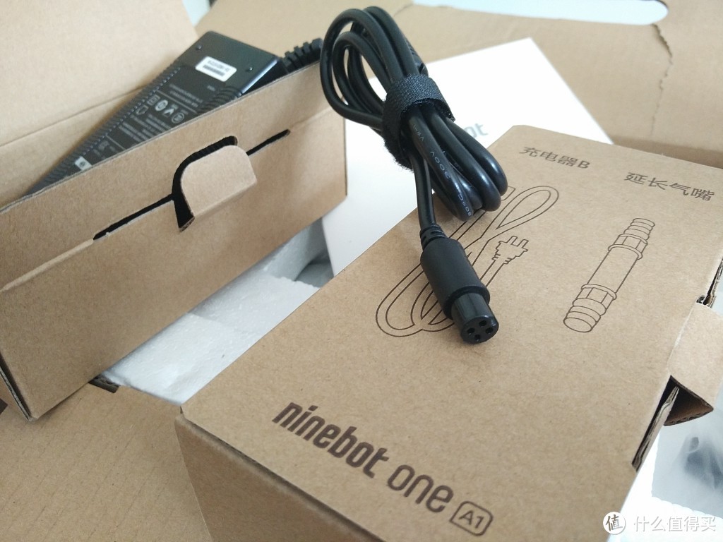 量产版 Ninebot One A1 平衡车京东众筹到货开箱