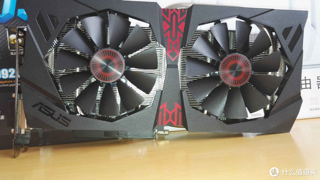 锐利的鹰眼——ASUS 华硕 STRIX-R9 380-OC-2G GAMING的华丽