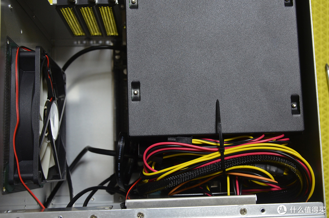 DIAO丝玩电脑之小机箱更换JONSBO 乔思伯HP-400散热器