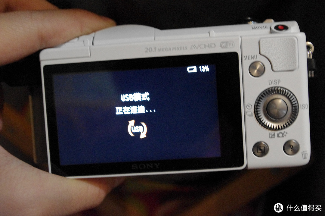 母亲节送老妈——SONY 索尼 入门级微单 数码相机α5000 开箱