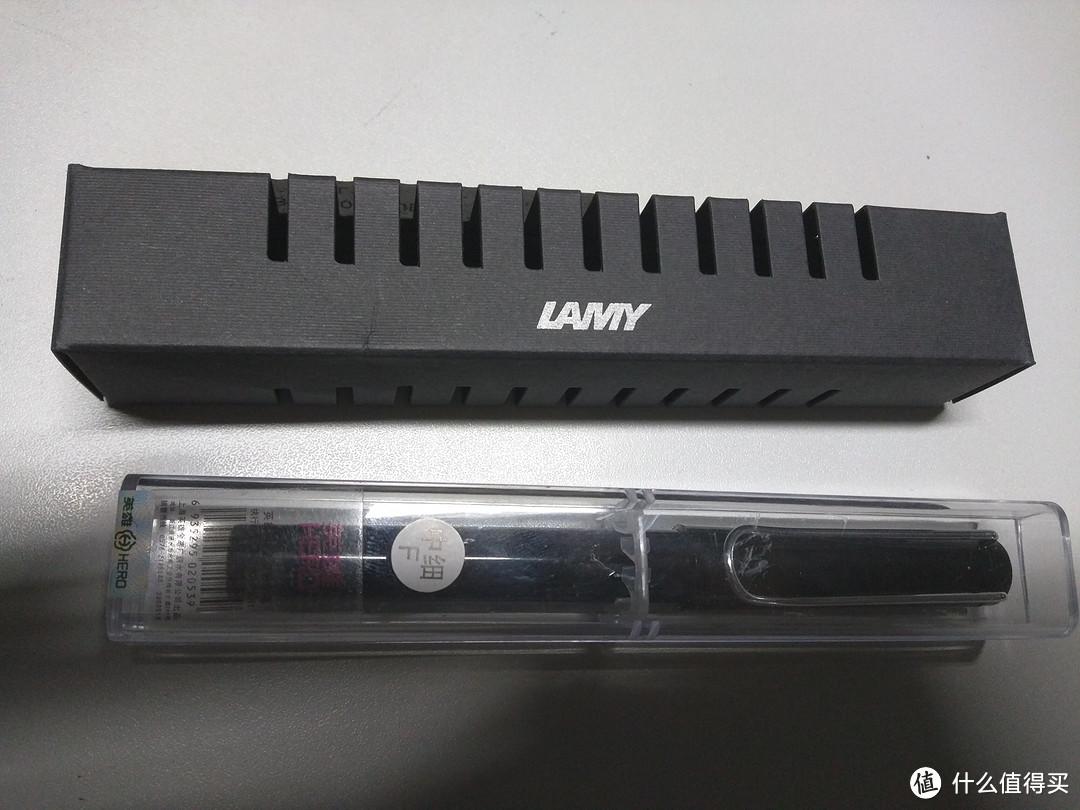 深夜晒物：年轻人的第一支 LAMY 凌美 Safari 狩猎者 钢笔开箱