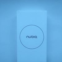 努比亚 Z11 mini 智能手机外观展示(屏幕|摄像头|充电器|数据线|卡槽)