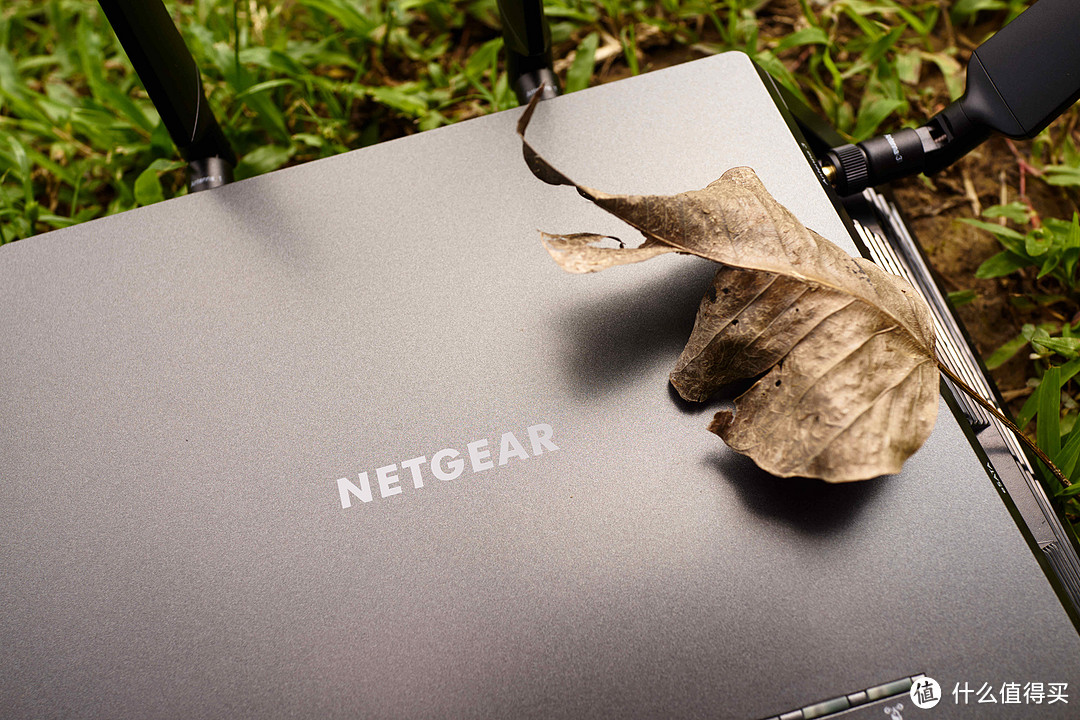 硬件猛兽带来多样化特性--Netgear美国网件R7800 AC2600M双频千兆无线路由器评测