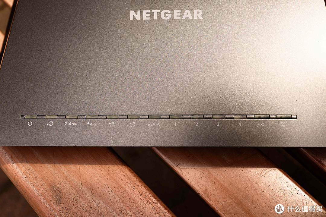 硬件猛兽带来多样化特性--Netgear美国网件R7800 AC2600M双频千兆无线路由器评测