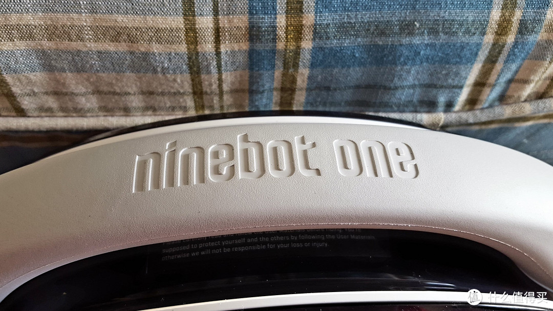 旧时王谢堂前燕,飞入寻常百姓家-Ninebot One A1 九号单轮平衡车评测