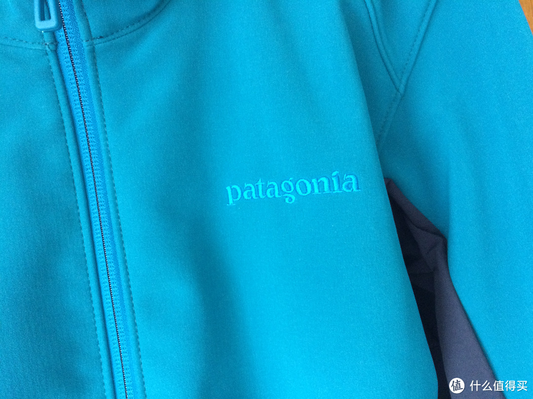 适合初春深秋的好外套：Patagonia Adze Hybrid 软壳夹克