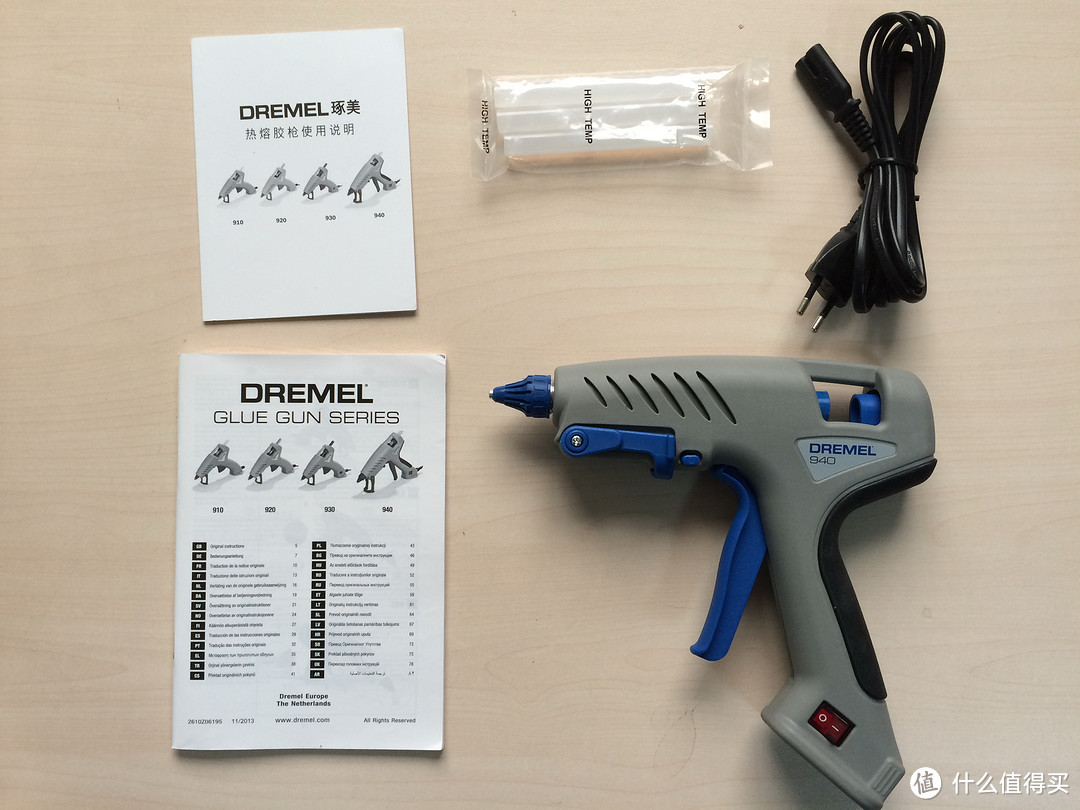 DREMEL 琢美 热熔胶枪：930与940 开箱对比