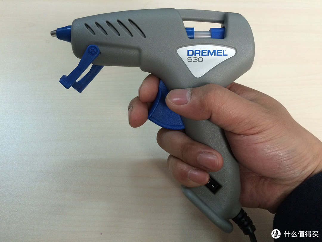 DREMEL 琢美 热熔胶枪：930与940 开箱对比