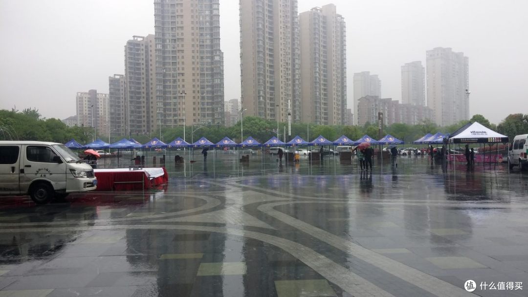 全民狂欢的草根运动派对——无锡网民环太湖徒步大会