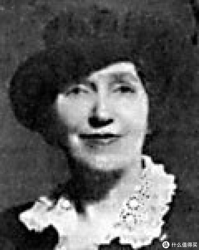 布鲁斯多德夫人