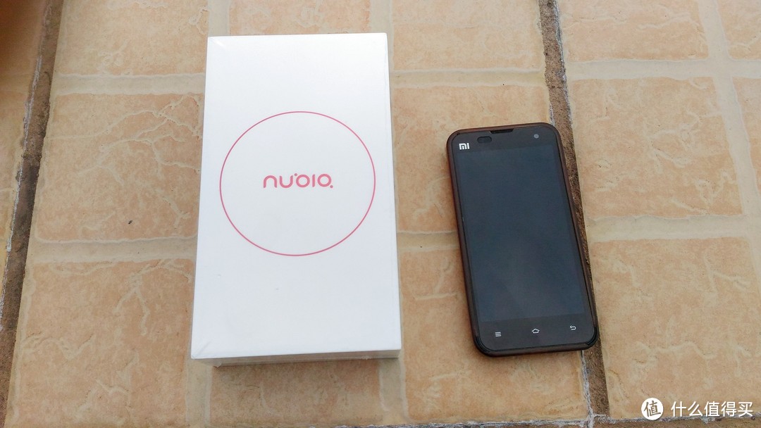 中规中矩—— nubia 小牛5 Z11mini 黑色