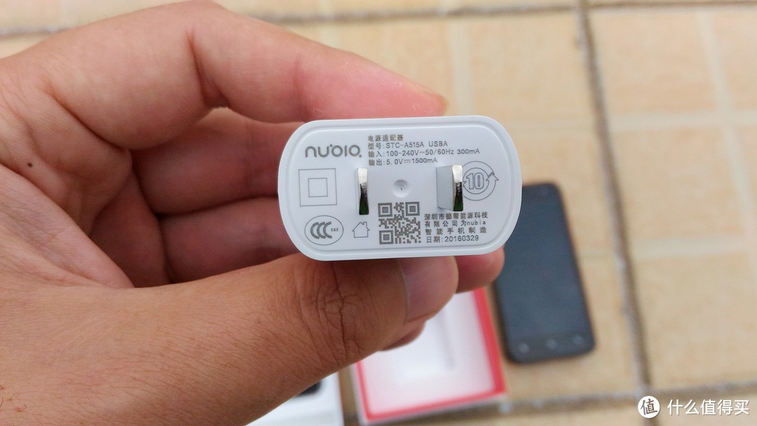 中规中矩—— nubia 小牛5 Z11mini 黑色