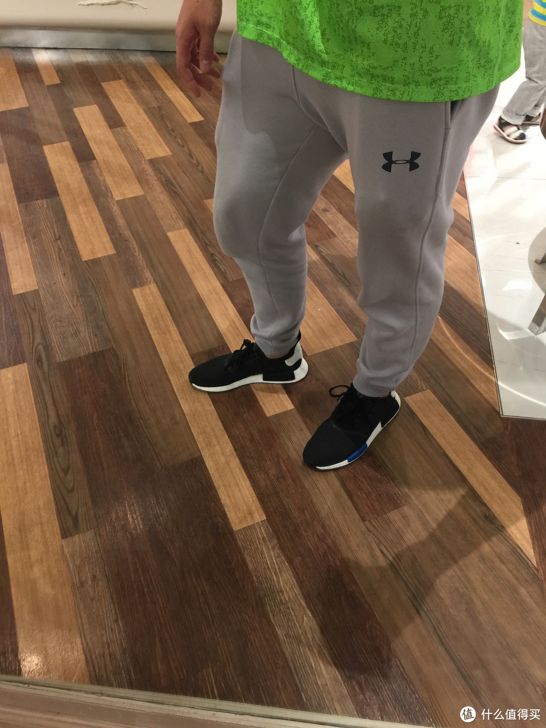 混迹大妈两年第一篇晒单，adidas Originals NMD Runner洛杉矶配色＆东京配色，顺晒乳腺癌配色のKD8