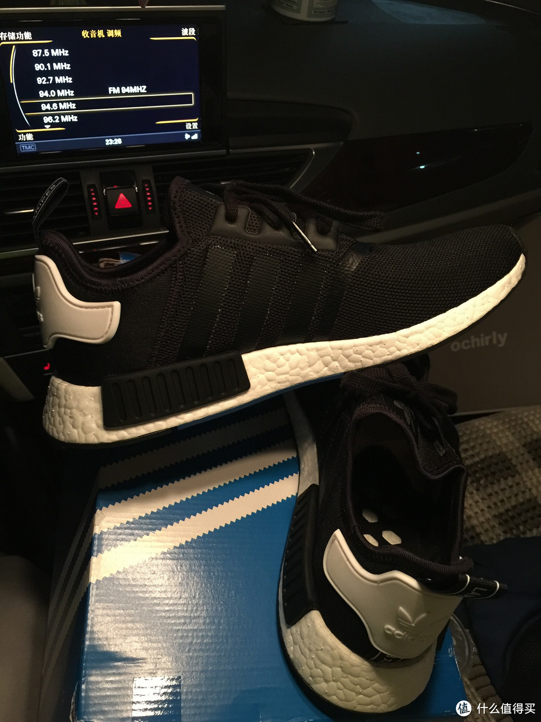 混迹大妈两年第一篇晒单，adidas Originals NMD Runner洛杉矶配色＆东京配色，顺晒乳腺癌配色のKD8