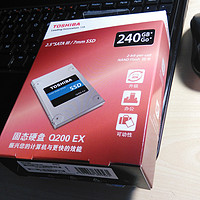 东芝 Q200 EX 固态硬盘外观展示(包装盒|背面|保修)