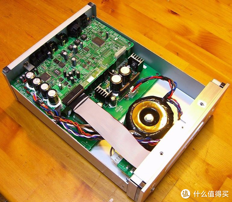 能让山寨DAC们颤抖的硬货:几乎没有人知道的好东西 ONKYO DAC-1000 解码器