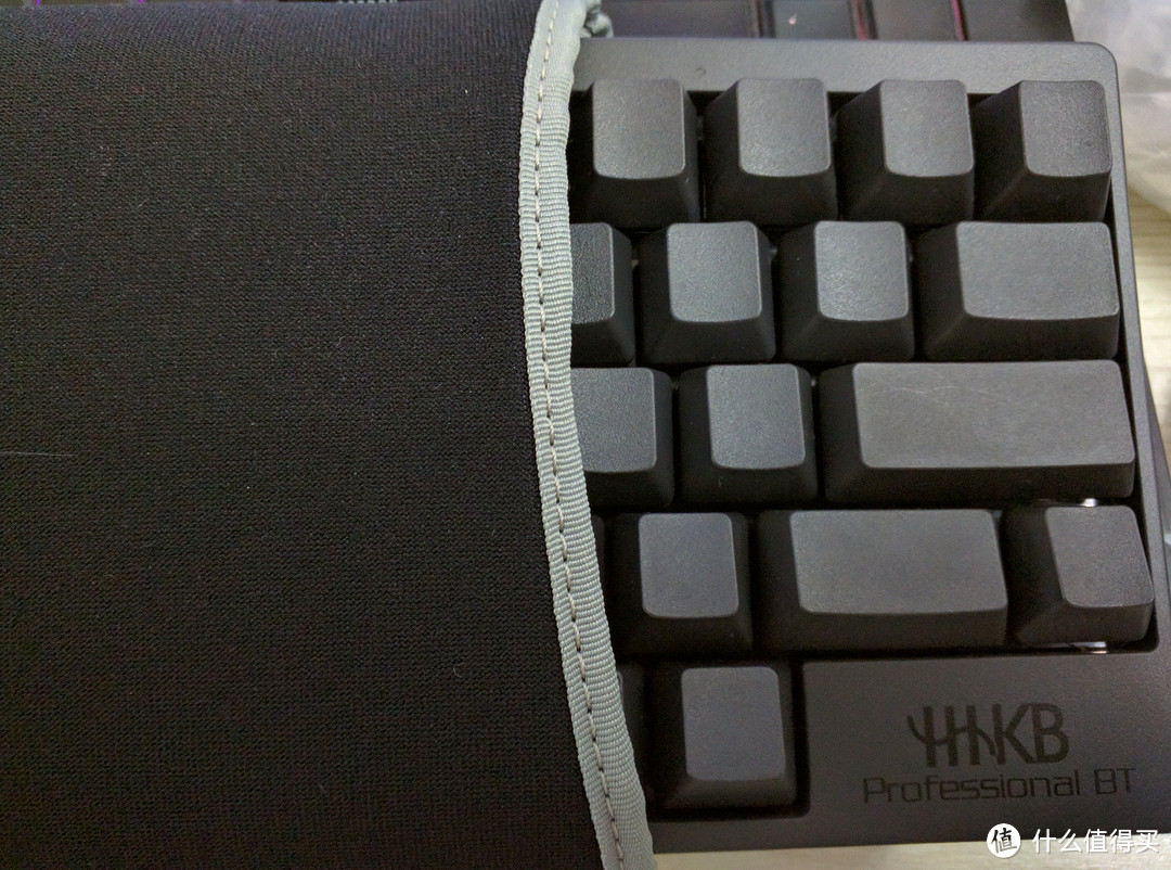 #本站首晒# VIM经典键盘 — HHKB Pro2 蓝牙版黑色无刻