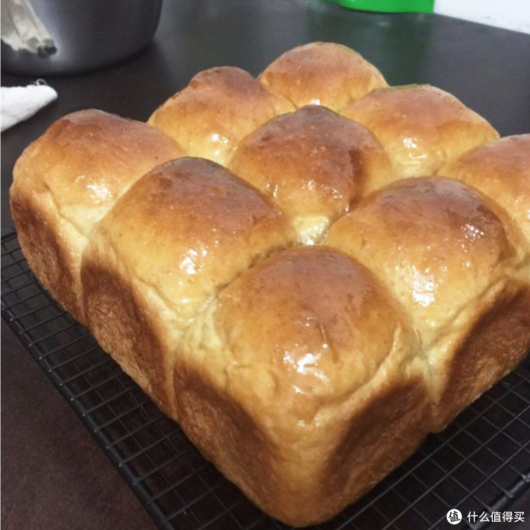 好吃又好做的蜂蜜全麦小餐包（附厨师机揉面详解）