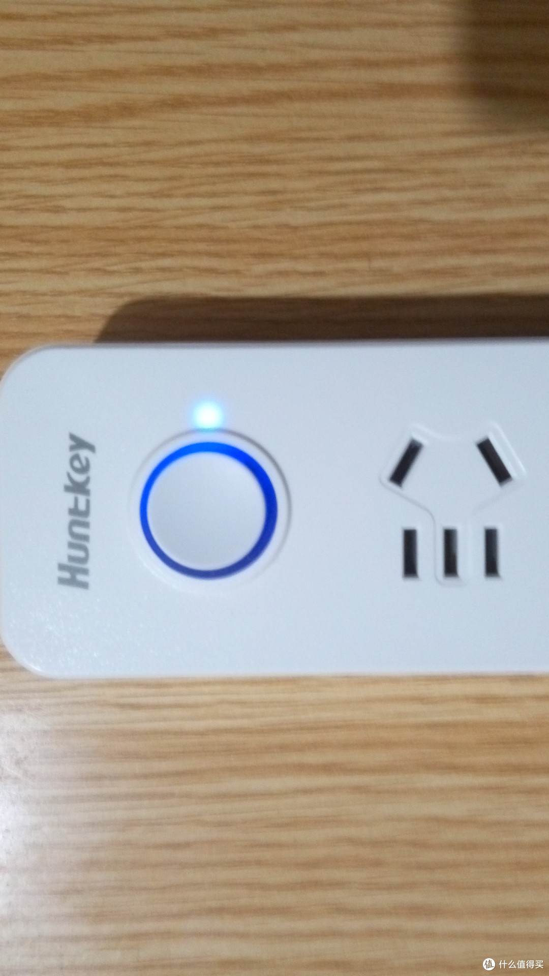 白白的,很贴心——Huntkey 航嘉 小U升级版智能插座