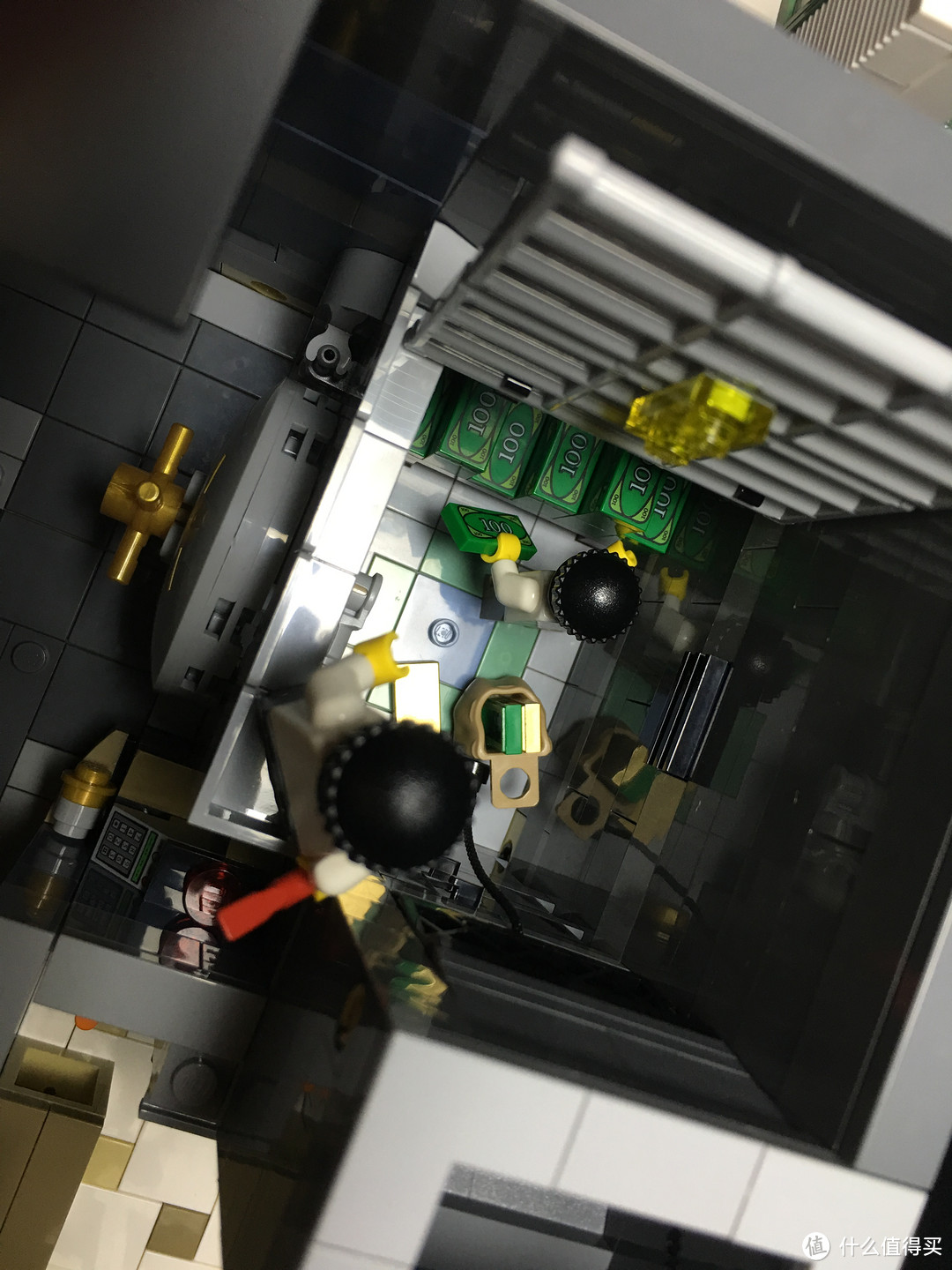 入坑只选值的：LEGO 乐高 10251 转角银行