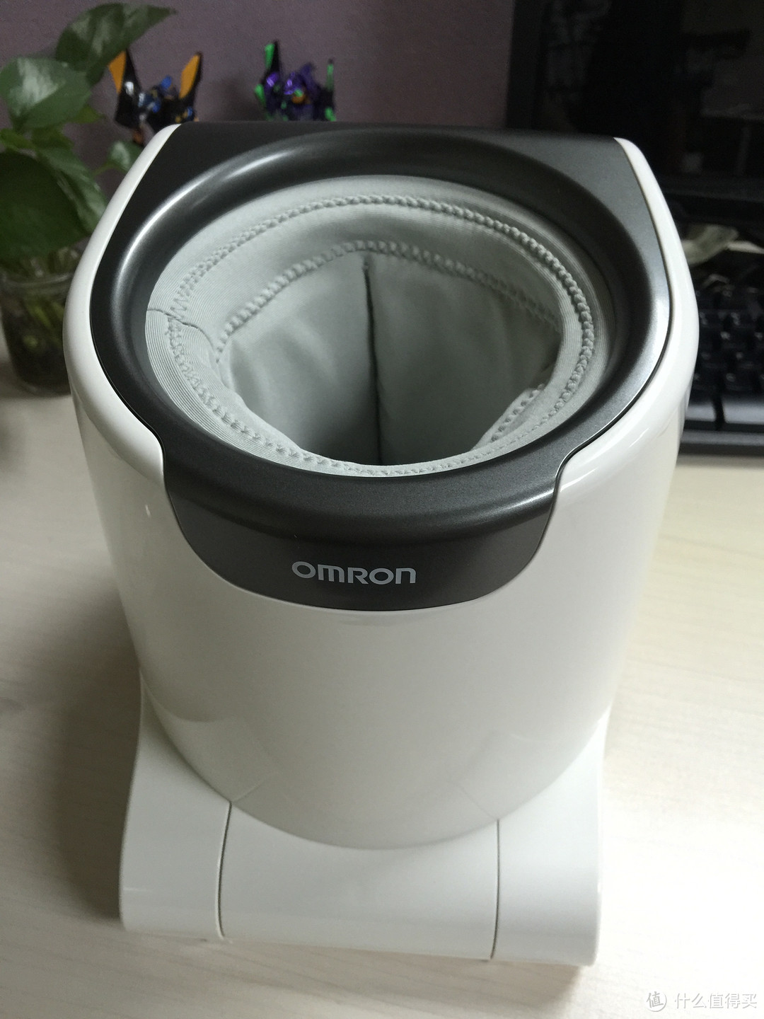 送爸妈的日常礼物：OMRON 欧姆龙 HEM-1025 血压计