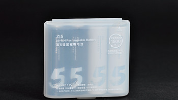 小米 ZI5 镍氢电池快速充电器外观展示(接口|开关|指示灯)