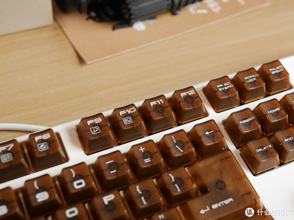 BenQ 明基 KX890天机镜 机械键盘 开箱与手里Cherry 樱桃 MX-Board 3.0茶轴 机械键盘 简单对比