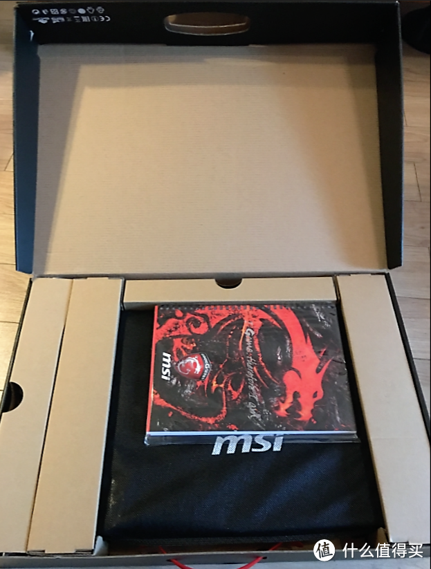 居家游戏两相宜的 msi 微星GT72 6QD-840XCN 开箱 晒物